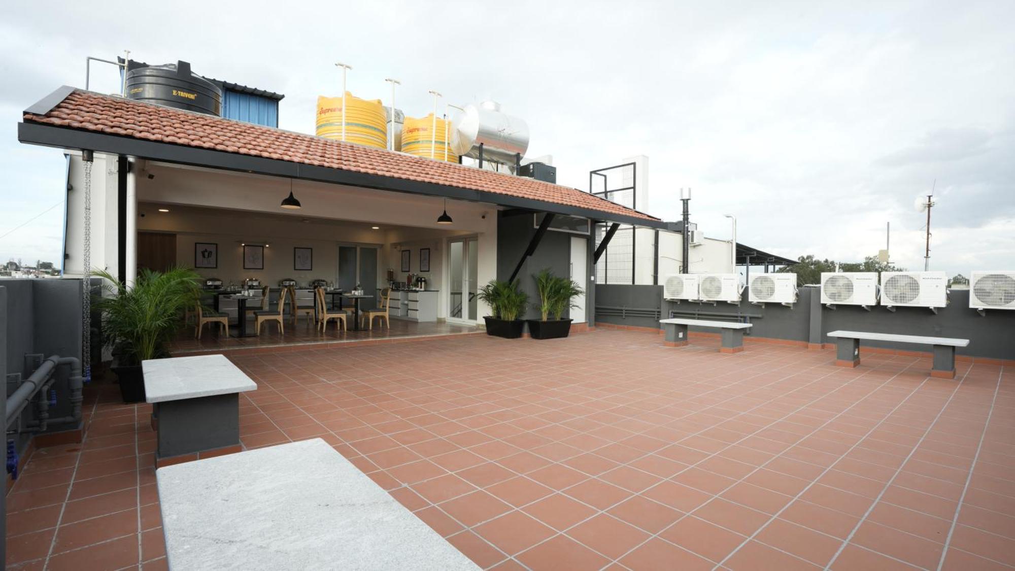 Wandr Hotel- Near Mg Road بنغالور المظهر الخارجي الصورة