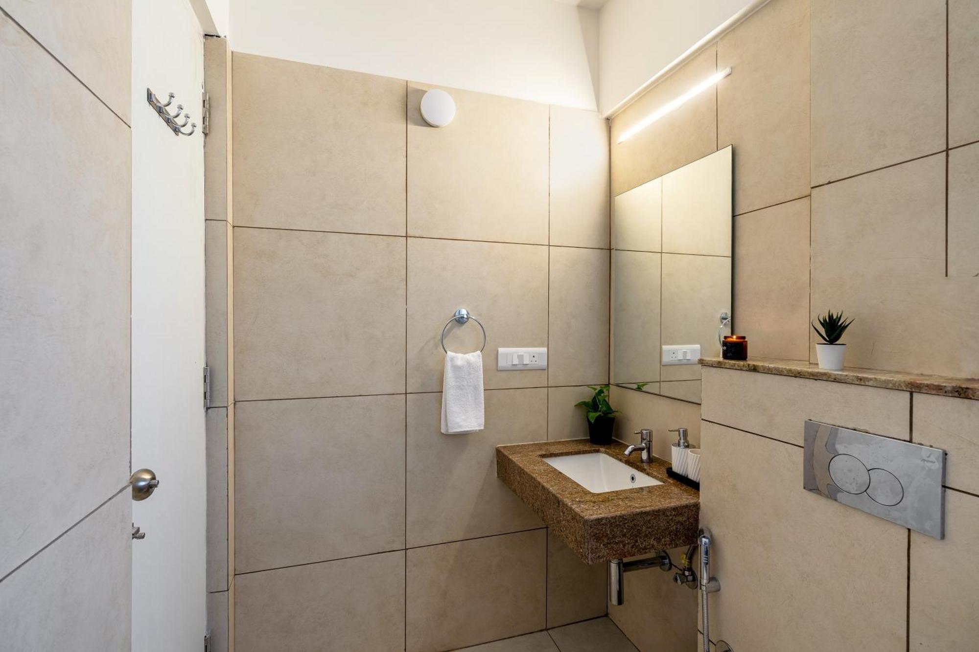 Wandr Hotel- Near Mg Road بنغالور المظهر الخارجي الصورة